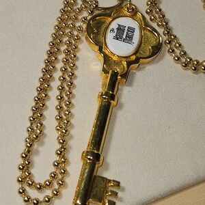 #2486, DISNEY MAGIC KEY COLLECTION-THE HAUNTED MANSION KEY CHAIN NECKLACE.